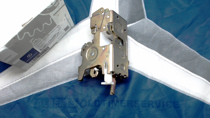 Deurslot LINKS, Mercedes Sprinter 901 902 903 904 905 Vito 638 A9017201035 N.O.S.